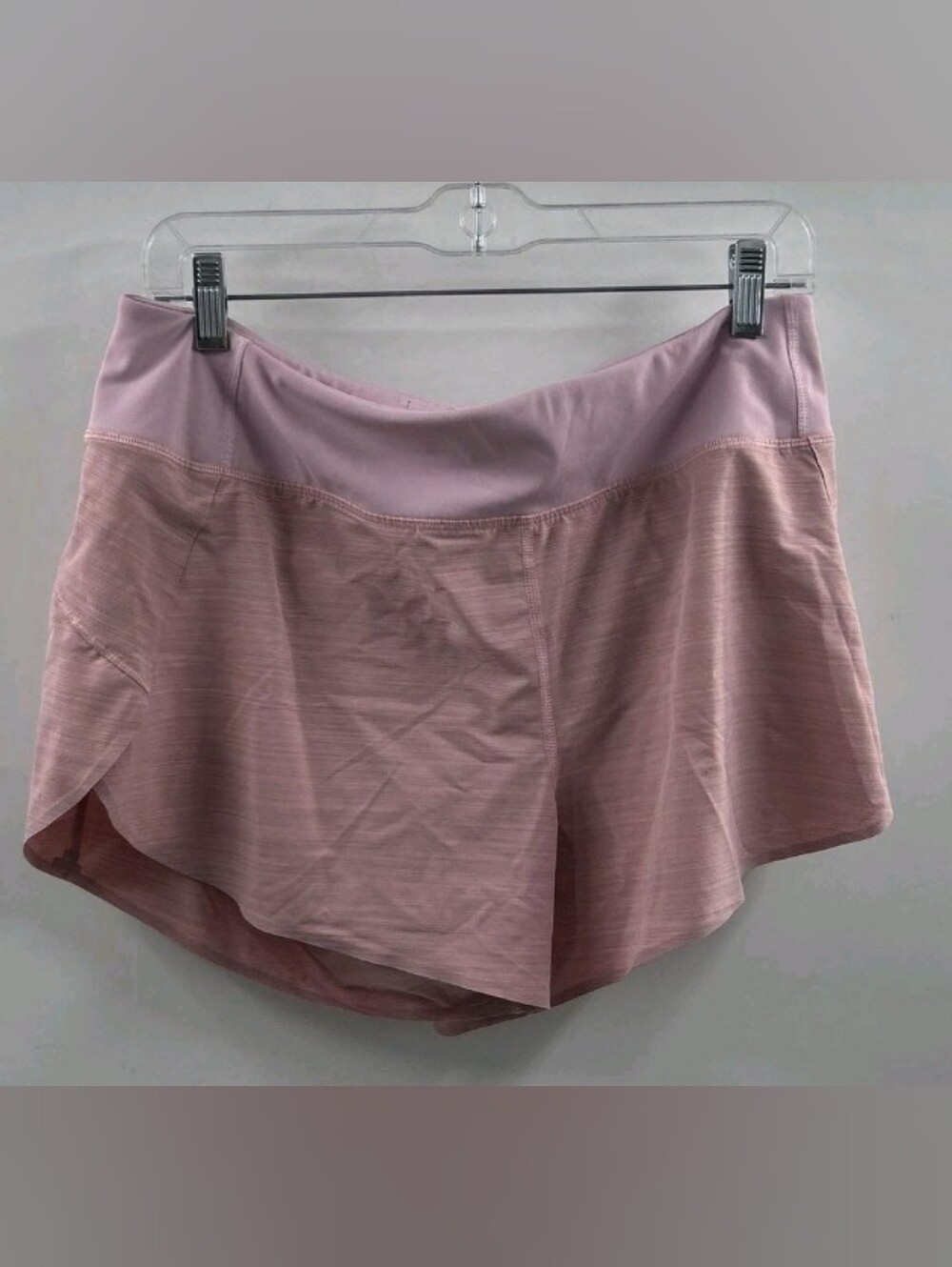 Women's Athleta Run With It Textured 3.5" Running Shorts Light Pink Sz Med
